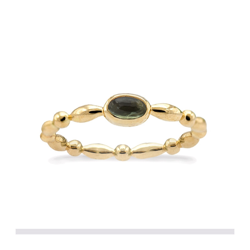 Ring i 14 kt. guld med oval moldavit - Dazzle