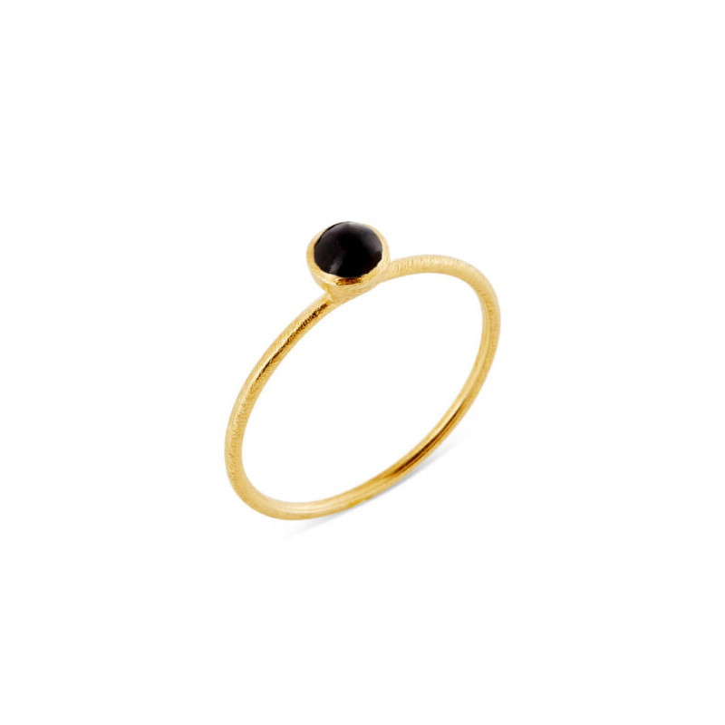 Ring i forgyldt sølv med sort onyx  - 4 mm