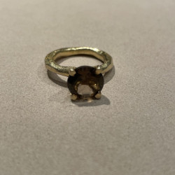 Ring i forgyldt sølv - Hamret med Røg kvarts  - 1630-2-108 - 2