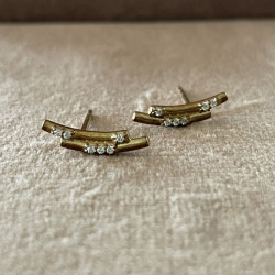 Ørestikker 8 kt. guld - Buede tråde med zirkonia - 4