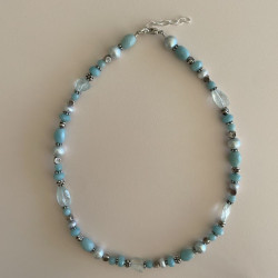 Halskæde med turkis ferskvandsperler og sølvkugler3
