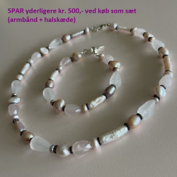 Halskæde med rosa kvarts og ferskvandsperler1