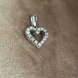 Vedhæng i 14 kt hvidguld - Hjerte med diamanter 0,22ct W/VS 2