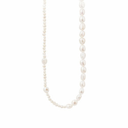 Halskæde med et mix af hvide barokke perler 4-10mm - 1884-2-900